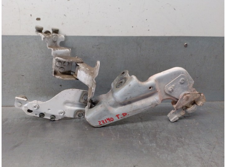 Recambio de bisagra puerta para nissan nv200 furgoneta 1.5 dci 85 (m20, m20m) referencia OEM IAM 82400JX00A 82400JX00A 