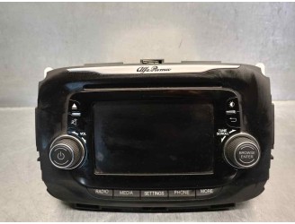 Recambio de sistema audio / radio cd para alfa romeo giulietta (191) 1.6 jtdm cat referencia OEM IAM 05011303  