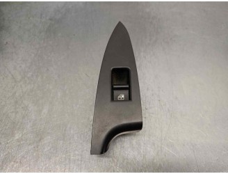 Recambio de mando elevalunas trasero derecho para alfa romeo giulietta (191) 1.6 jtdm cat referencia OEM IAM 156095714  