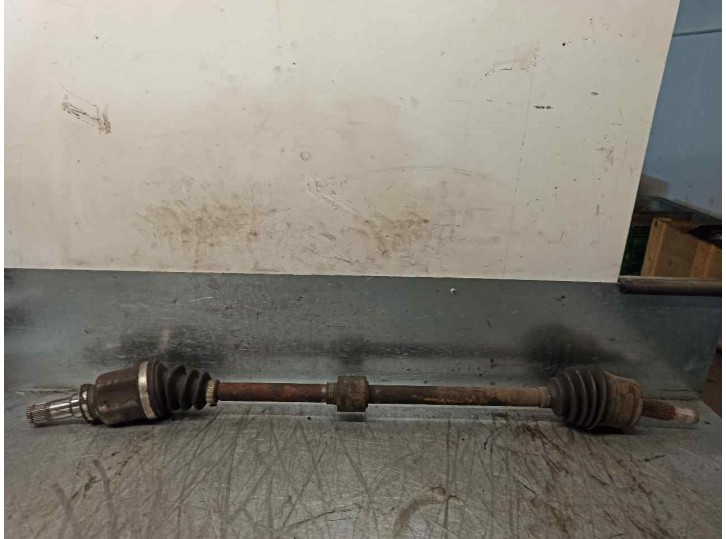 Recambio de transmision delantera derecha para smart forfour 1.5 cat referencia OEM IAM MR980748 