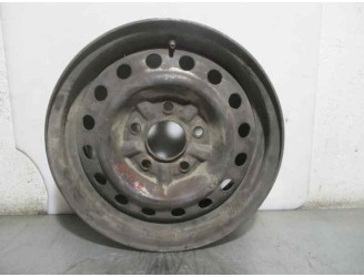 Recambio de llanta para nissan vanette cargo 2.3 diesel referencia OEM IAM 403009C004 R145J14H2BET30 HIERRO