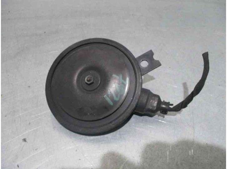 Recambio de claxon para hyundai santa fe (bm) 2.2 crdi cat referencia OEM IAM A046602 
