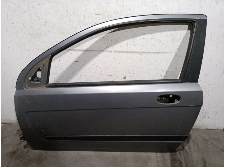 Recambio de puerta delantera izquierda para chevrolet aveo / kalos hatchback (t200) 1.2 referencia OEM IAM 96601636 96601636 
