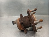 Recambio de mangueta trasera derecha para volvo s40 berlina 1.6 diesel cat referencia OEM IAM 31340686  