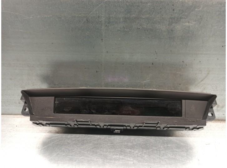 Recambio de pantalla multifuncion para mazda 6 lim. (gh) 2.0 turbodiesel cat referencia OEM IAM GAA9611J0 