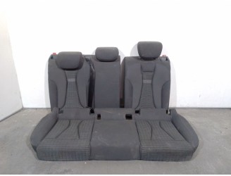 Recambio de asientos traseros para audi a3 limousine (8vs, 8vm) 1.6 tdi referencia OEM IAM 8V5885375B 8V5885375B 