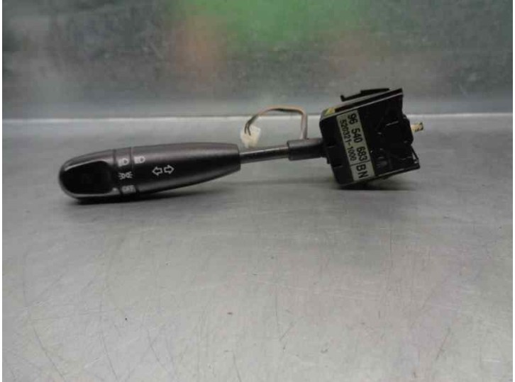 Recambio de mando luces para chevrolet aveo 1.4 cat referencia OEM IAM 96540683 