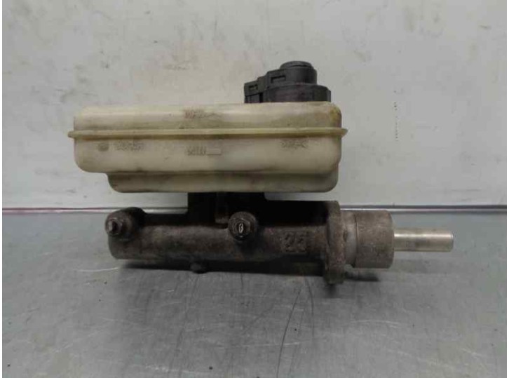 Recambio de bomba freno para iveco daily caja cerrada (2006 =>) 3.0 diesel referencia OEM IAM 21027999 21027999 BOSCH