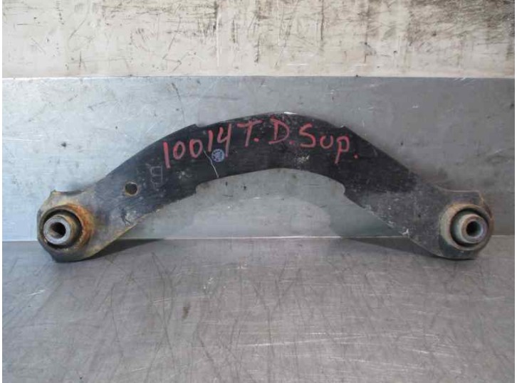 Recambio de brazo suspension superior trasero izquierdo para mitsubishi asx (ga0w) 1.8 di-d cat referencia OEM IAM MN184100 