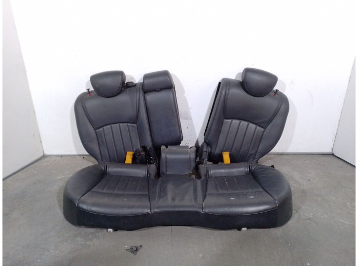Recambio de asientos traseros para infiniti ex 30d referencia OEM IAM 886001BF5A 886001BF5A 