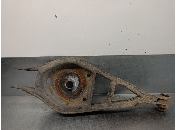 Recambio de brazo suspension inferior trasero izquierdo para bmw x3 (e83) 2.0 turbodiesel cat referencia OEM IAM 33303402535 