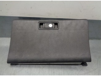 Recambio de guantera para mg mg zs 1.8 16v cat referencia OEM IAM 77501ST3G000 