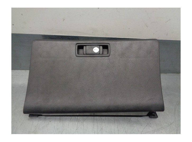 Recambio de guantera para mg mg zs 1.8 16v cat referencia OEM IAM 77501ST3G000  