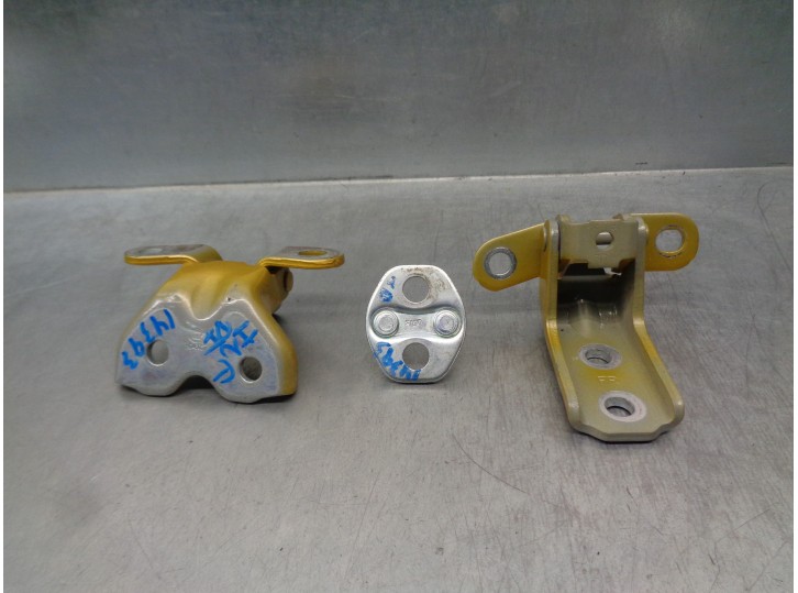 Recambio de bisagra puerta para kia xceed 1.4 tgdi cat referencia OEM IAM 793102V000  