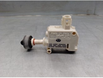 Recambio de tapa motor para audi a6 berlina (4f2) 3.0 v6 24v tdi referencia OEM IAM 3B0959782A 