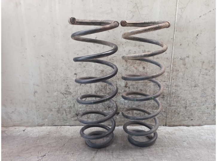 Recambio de muelle amortiguacion para lancia zeta 2.1 turbodiesel cat referencia OEM IAM 