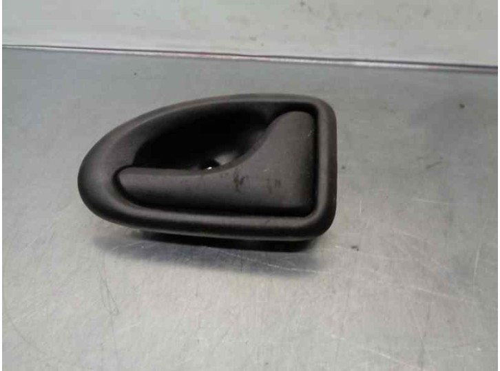 Recambio de maneta interior delantera derecha para iveco daily caja cerrada (2006 =>) 3.0 diesel referencia OEM IAM   