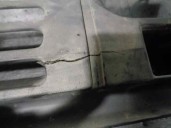 Recambio de rejilla delantera para renault rapid/express (f40) 1.4 referencia OEM IAM 7700760900  