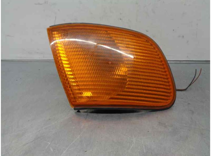 Recambio de piloto delantero derecho para audi 100 berlina (c4) 2.3 referencia OEM IAM 137984  