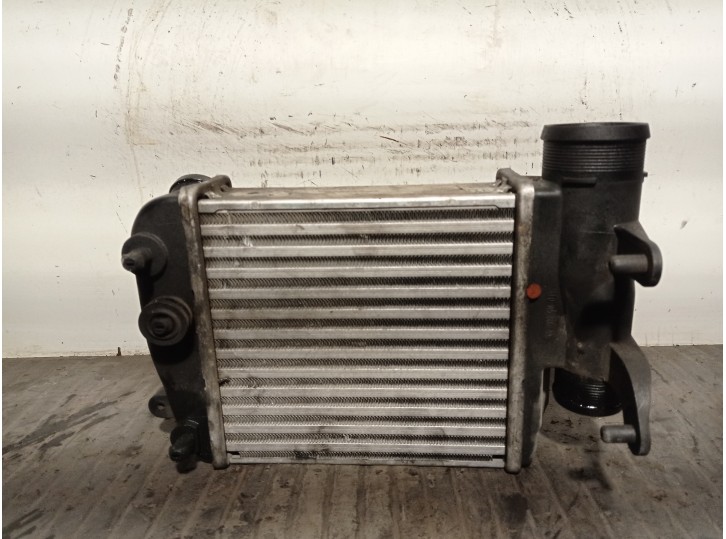 Recambio de intercooler para audi a6 berlina (4f2) 3.0 v6 24v tdi referencia OEM IAM 4F0145806AA RA8010341 JDEUS