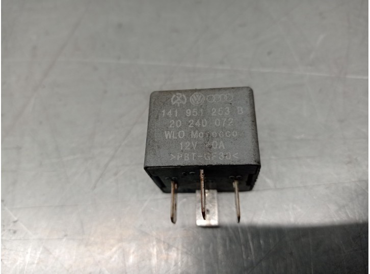 Recambio de rele para seat toledo (1m2) 1.9 tdi referencia OEM IAM 141951253B  