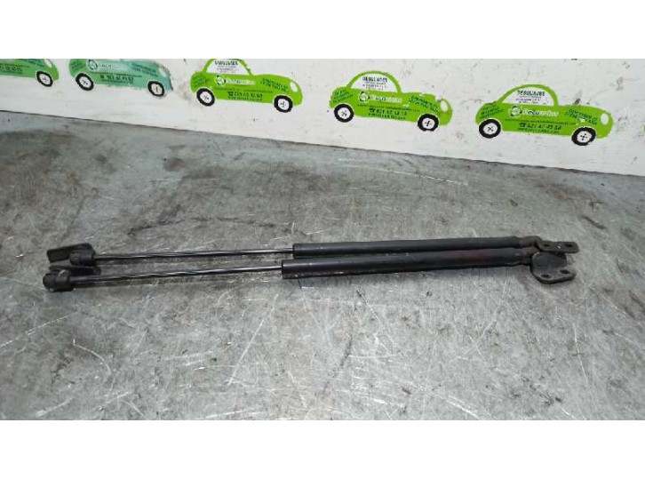 Recambio de amortiguadores capo para kia sorento 2.5 crdi cat referencia OEM IAM 811813E001 