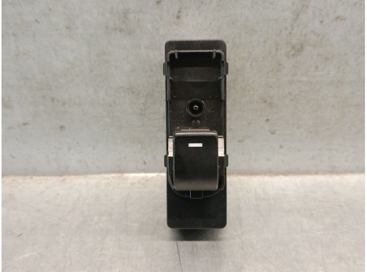 Recambio de mando elevalunas delantero derecho para mazda cx-5 (kf) 2.0 referencia OEM IAM KG2N66370 