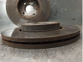 Replacement front brake disc for Renault Laguna (B56) 1.9 DCi Diesel CAT OEM IAM reference 