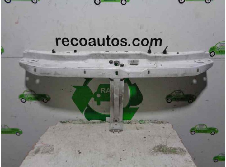 Recambio de panel frontal para renault master desde ´98 2.5 diesel referencia OEM IAM DE CHAPA 