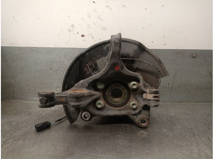 Recambio de mangueta delantera derecha para mazda cx-5 (kf) 2.0 referencia OEM IAM KN3L33021 KN3L33021 