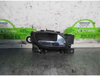 Replacement right front interior door handle for Peugeot 207 XT OEM IAM reference 96555516VD 