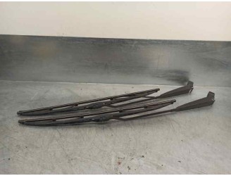 Recambio de brazo limpia delantero derecho para nissan pick-up (d22) 2.5 diesel referencia OEM IAM 2885001G60  