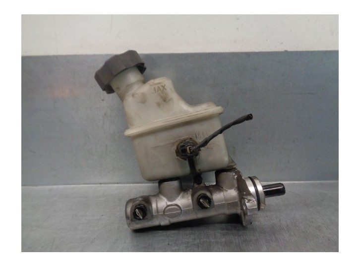 Recambio de bomba freno para hyundai ix 55 style referencia OEM IAM 585103J800  