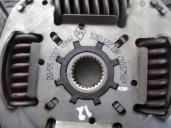 Recambio de kit embrague para dacia sandero ii 0.9 tce cat referencia OEM IAM 302100845R 