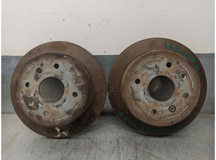 Replacement rear brake disc for Chevrolet Lacetti 1.4 CAT OEM IAM reference 96549630 