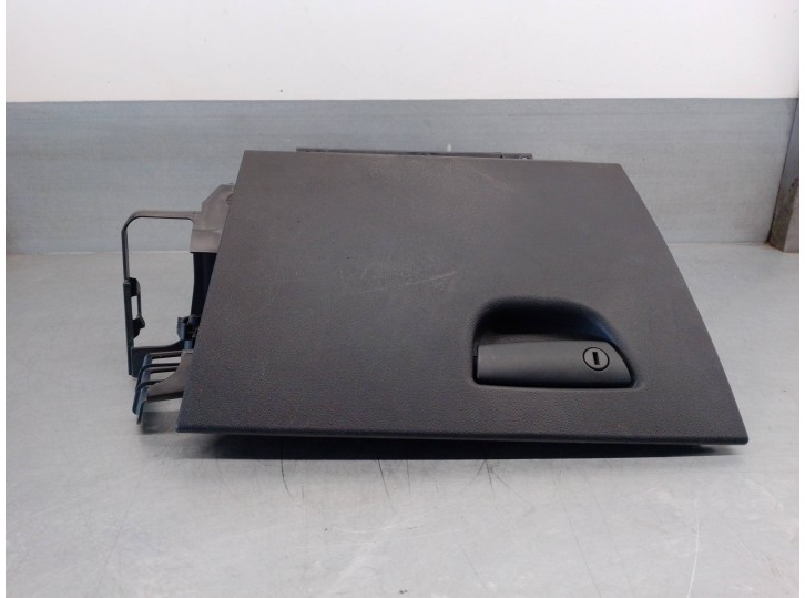 Recambio de guantera para fiat stilo (192) 1.9 jtd cat referencia OEM IAM 735269803 