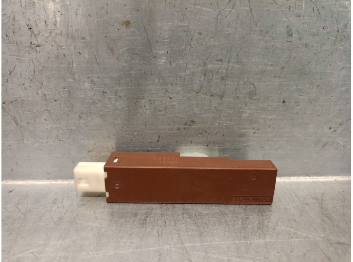 Recambio de modulo electronico para lexus ct (zwa10_) 200h (zwa10_) referencia OEM IAM 899A047010 899A047010 