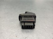 Recambio de mando elevalunas delantero derecho para renault clio ii fase i (b/cbo) 1.9 diesel referencia OEM IAM 8200060046 