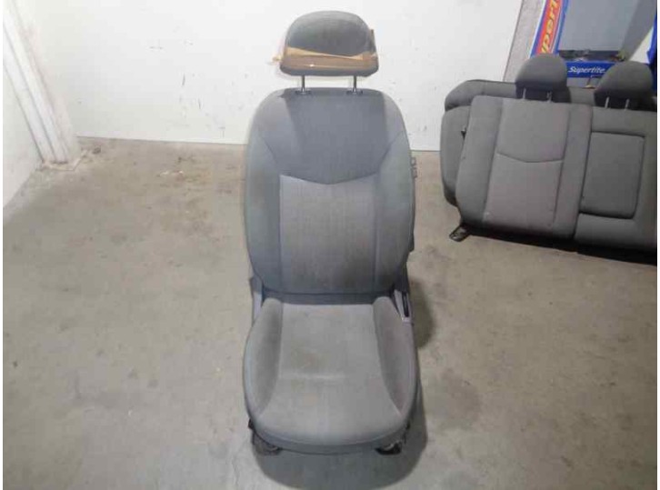 Replacement front left seat for Chrysler Sebring sedan 2.0 CRD CAT OEM IAM reference 68002681AA GREY FABRIC 4 DOOR
