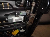 Recambio de asiento delantero izquierdo para chrysler sebring berlina 2.0 crd cat referencia OEM IAM 68002681AA TELA GRIS 4 PUER