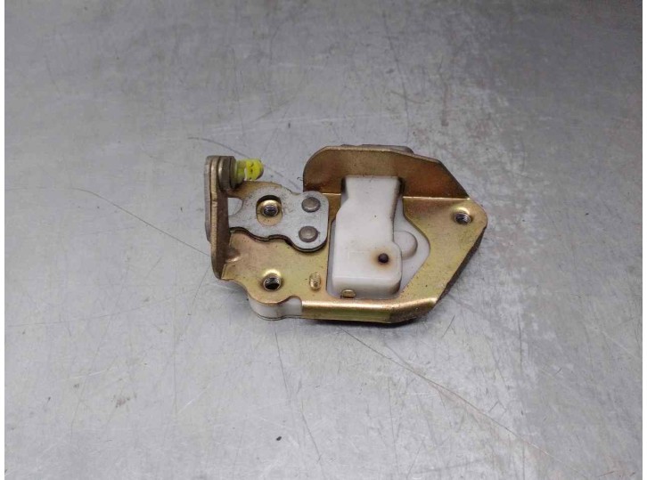 Recambio de cerradura puerta trasera izquierda para suzuki carry st 90 referencia OEM IAM 7710279000  5 PUERTAS