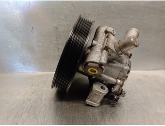 Recambio de bomba servodireccion para mercedes-benz clase c (w203) familiar 2.2 cdi cat referencia OEM IAM A0024669401 769295551