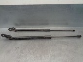 Replacement trunk/tailgate shock absorbers for Toyota Verso 2.0 D-4D CAT OEM IAM reference 689600F030 