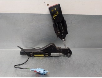 Recambio de pretensor airbag derecho para citroën c2 1.4 hdi referencia OEM IAM 9639873877  