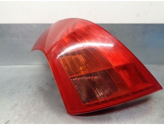 Recambio de piloto trasero izquierdo para suzuki swift berlina (mz) 1.3 16v cat referencia OEM IAM 3567062J00  5 PUERTAS