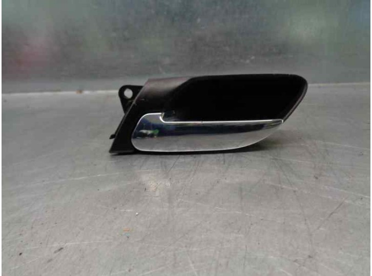 Recambio de maneta interior trasera izquierda para bmw serie 3 berlina (e46) 2.0 16v diesel cat referencia OEM IAM 8200751 