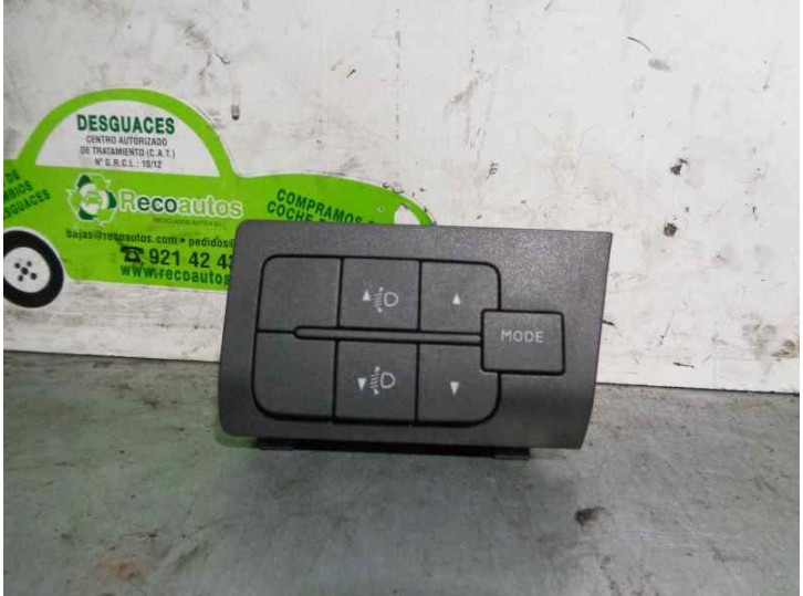 Replacement dashboard buttons for Citroën Jumper closed box van (06.2006 =>) 2.2 HDi CAT OEM IAM reference 7354213530 