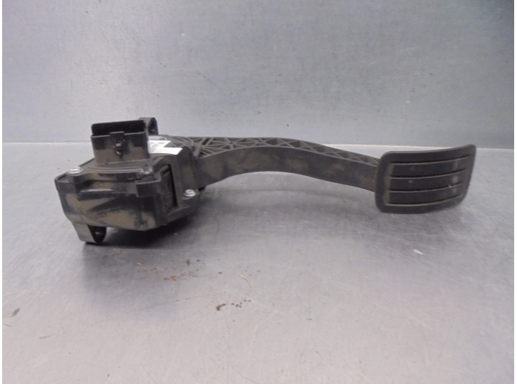 Recambio de potenciometro pedal para citroën c4 picasso 1.6 blue-hdi fap referencia OEM IAM 9674829780 86ET40 