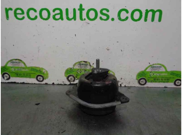 Replacement engine mount for Renault Vel Satis (BJ0) 3.0 V6 dCi turbodiesel cat OEM IAM reference 8200181590 