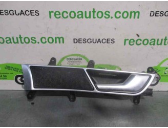 Replacement front right interior door handle for Audi A6 Saloon (4F2) 3.0 TDI Quattro (165kW) OEM IAM reference 4F0837020B 